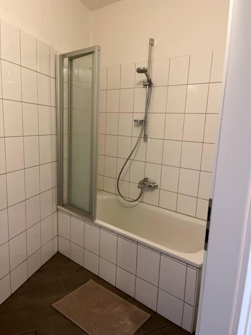 Zentral, Geraeumig, Messe Nah! Be2R Apartman Essen Kültér fotó